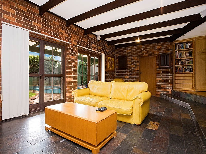 11 Pasadena Street, Monterey NSW 2217