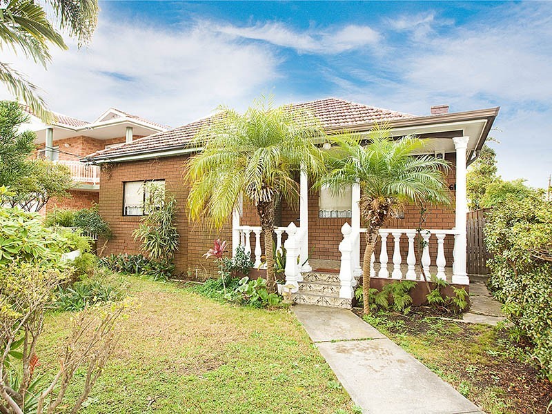 61 Pasadena Street, Monterey NSW 2217