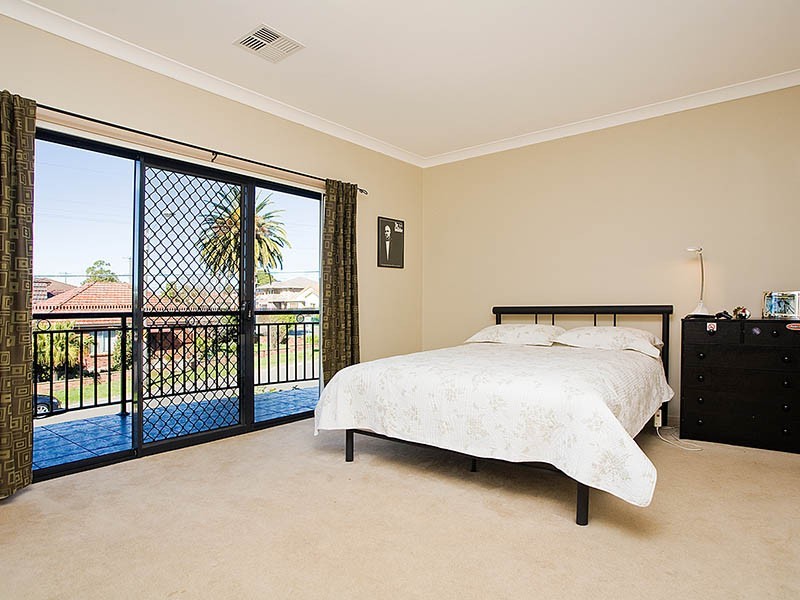19 Merton Street, Kogarah Bay NSW 2217