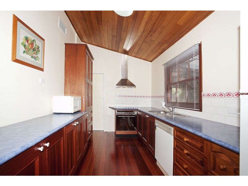 9 Thompson Street, Bundeena NSW 2230