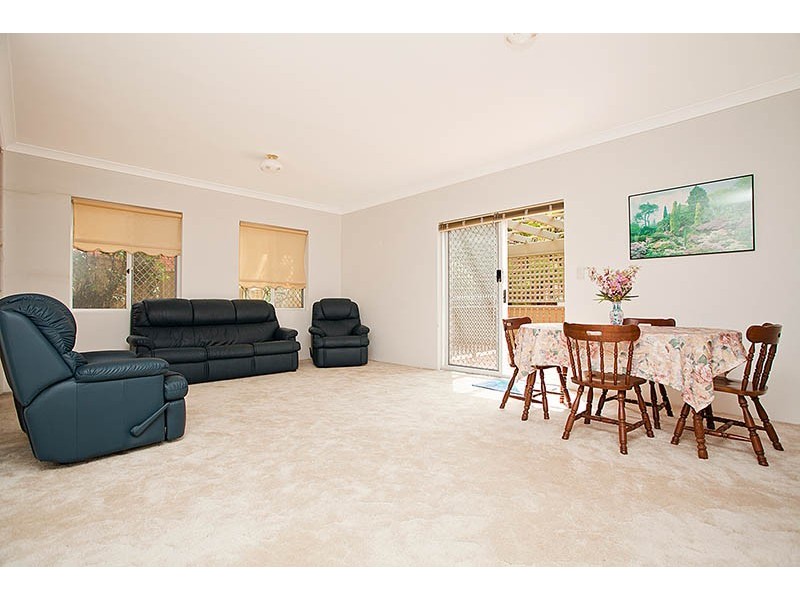 1/1-3 Barsbys Ave, Carlton NSW 2218