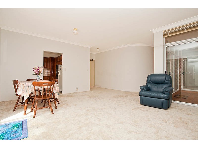 1/1-3 Barsbys Ave, Carlton NSW 2218