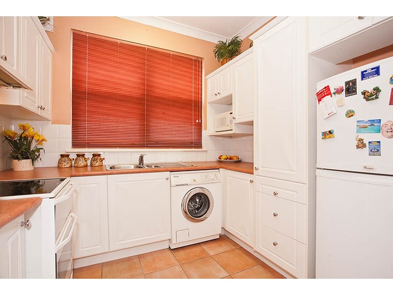 2/147 The Grand Parade, Monterey NSW 2217