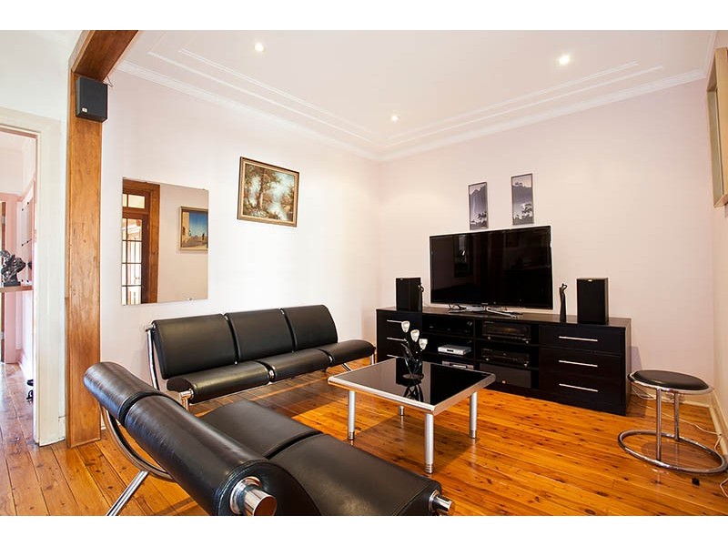 22 Burlington Street, Monterey NSW 2217