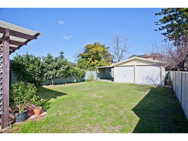 22 Burlington Street, Monterey NSW 2217