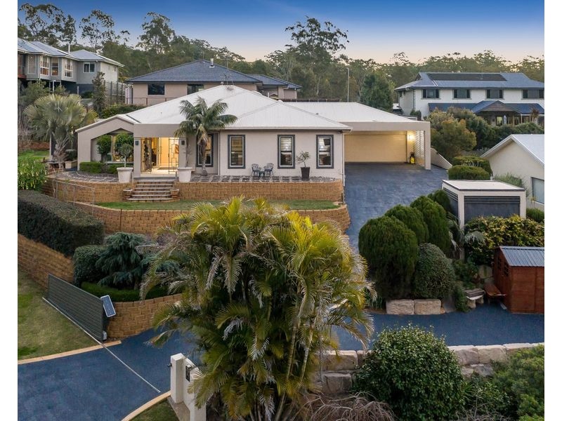 15 Coventry Court, Mount Lofty QLD 4350