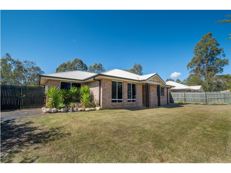 33 Parkridge Drive, Withcott QLD 4352