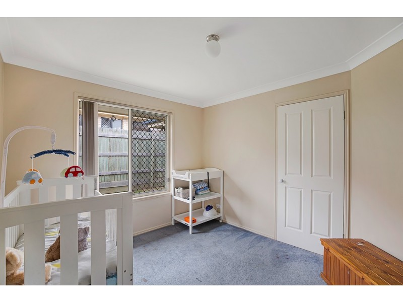 20 Sambar Court, Kearneys Spring QLD 4350