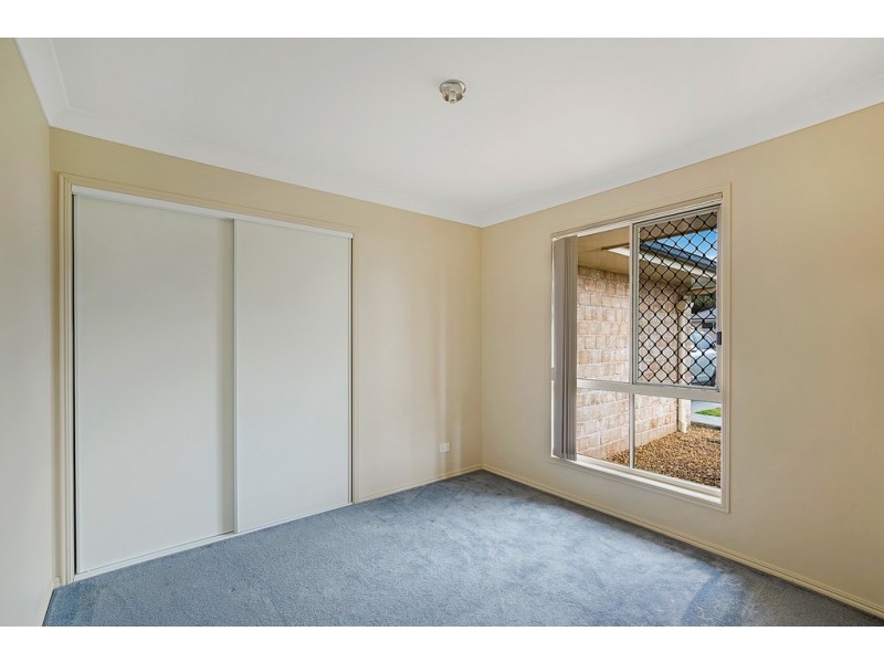 20 Sambar Court, Kearneys Spring QLD 4350