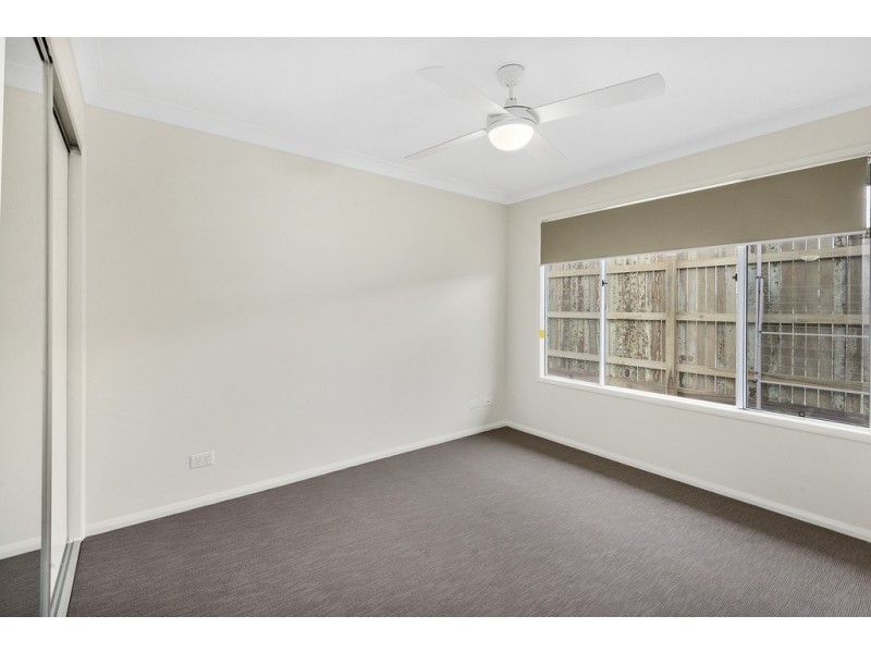 12 Orchard Lane, Glenvale QLD 4350