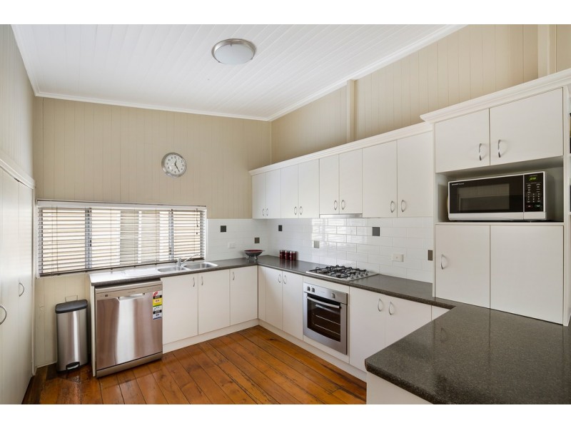 4 Shipley Street, East Toowoomba QLD 4350