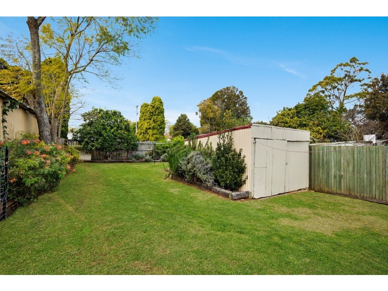 4 Shipley Street, East Toowoomba QLD 4350