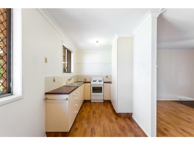 4 Dunemann Street, Kearneys Spring QLD 4350