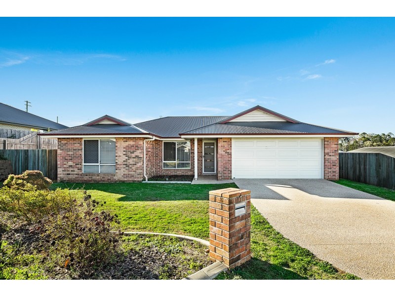 7 Latham Court, Wilsonton Heights QLD 4350