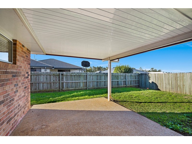 7 Latham Court, Wilsonton Heights QLD 4350