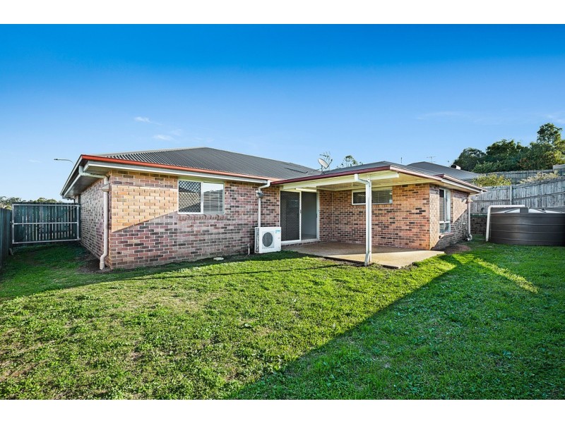 7 Latham Court, Wilsonton Heights QLD 4350