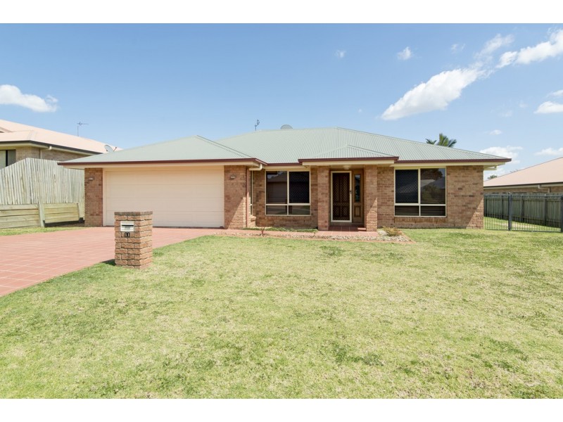 11 Barton Street, Middle Ridge QLD 4350