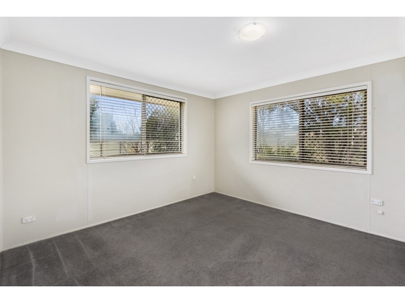 16 Wyalla Street, Newtown QLD 4350