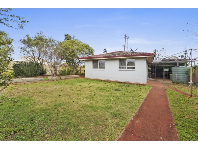 16 Wyalla Street, Newtown QLD 4350