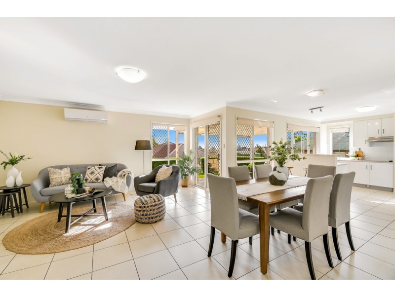 9 La Vista Court, Middle Ridge QLD 4350