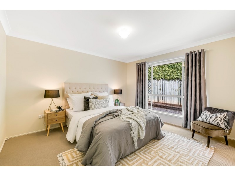 9 La Vista Court, Middle Ridge QLD 4350