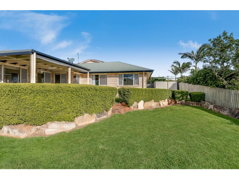 9 La Vista Court, Middle Ridge QLD 4350
