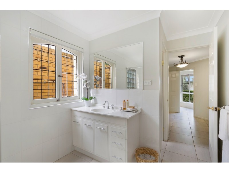 ‘Belle Vue’ 16-20 Riethmuller Road, Glenvale QLD 4350