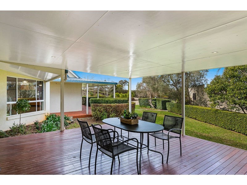 ‘Belle Vue’ 16-20 Riethmuller Road, Glenvale QLD 4350
