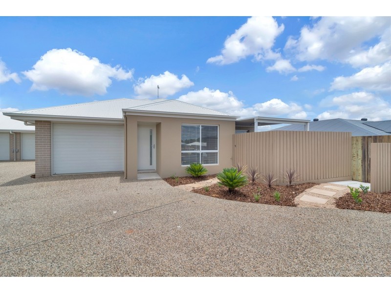 1/11 Furness Court, Kearneys Spring QLD 4350