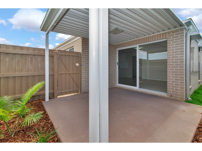 1/11 Furness Court, Kearneys Spring QLD 4350