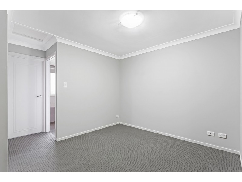 5/5 Messines Street, Harlaxton QLD 4350
