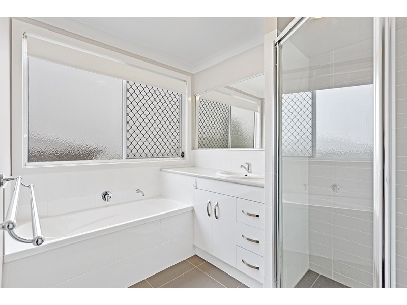 5/5 Messines Street, Harlaxton QLD 4350