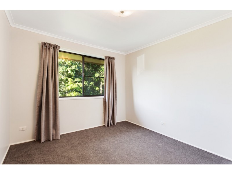18 Panda Street, Harristown QLD 4350