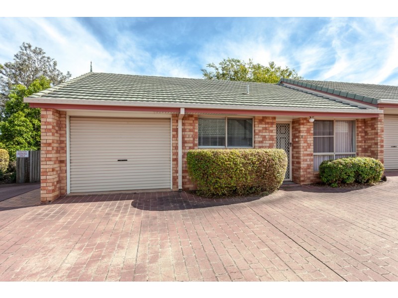 Unit 1/299 James Street, Newtown QLD 4350