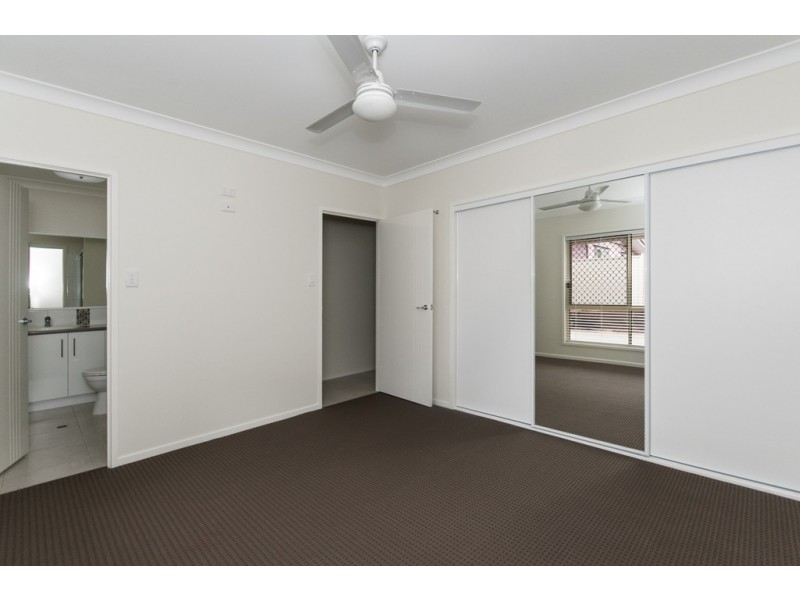 Unit 2/65 Crown Street, Rangeville QLD 4350
