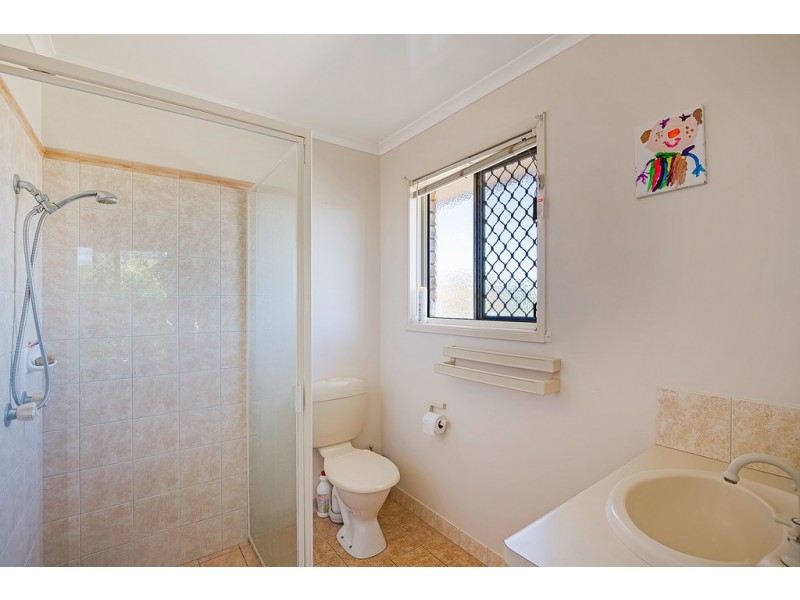 48 Catalina Drive, Wilsonton QLD 4350