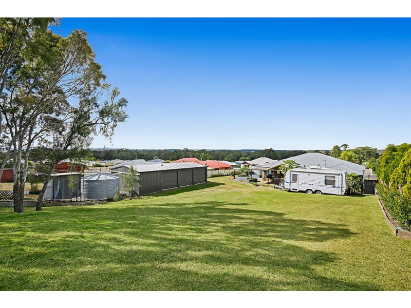 11 Kurrajong Court, Meringandan West QLD 4352