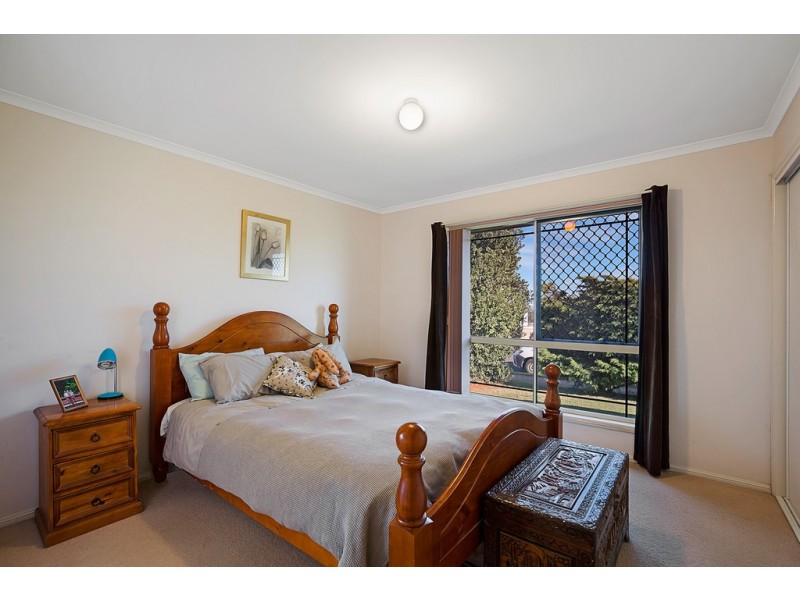 8 Spencer Street, Harristown QLD 4350