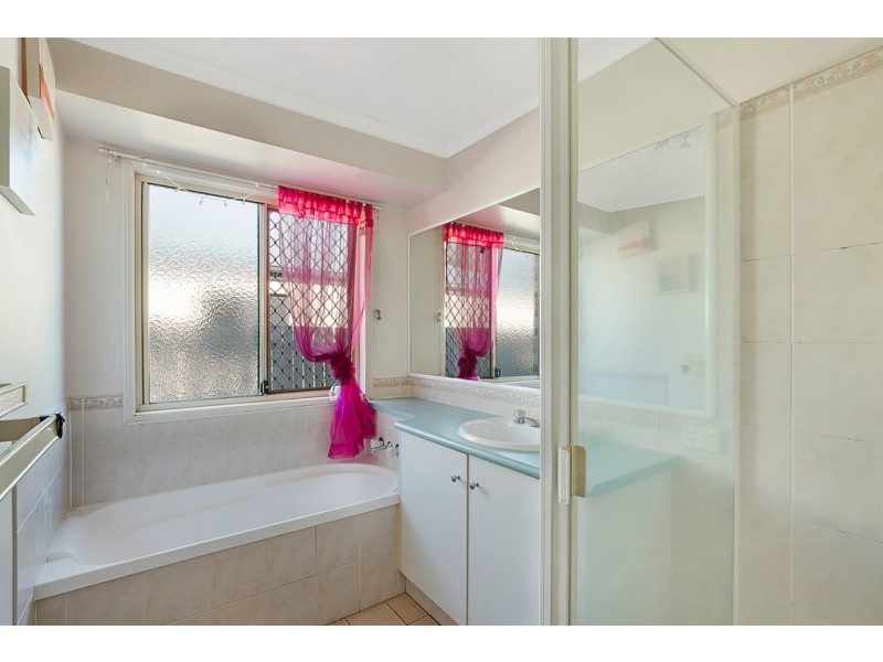 8 Spencer Street, Harristown QLD 4350