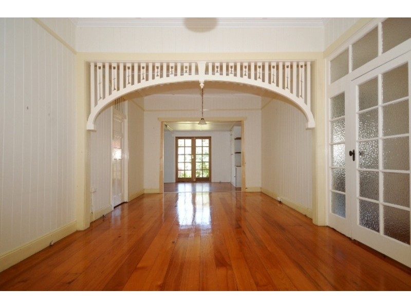 62 Campbell Street, East Toowoomba QLD 4350