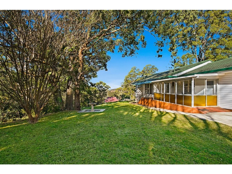 13 Jellicoe Street, Mount Lofty QLD 4350