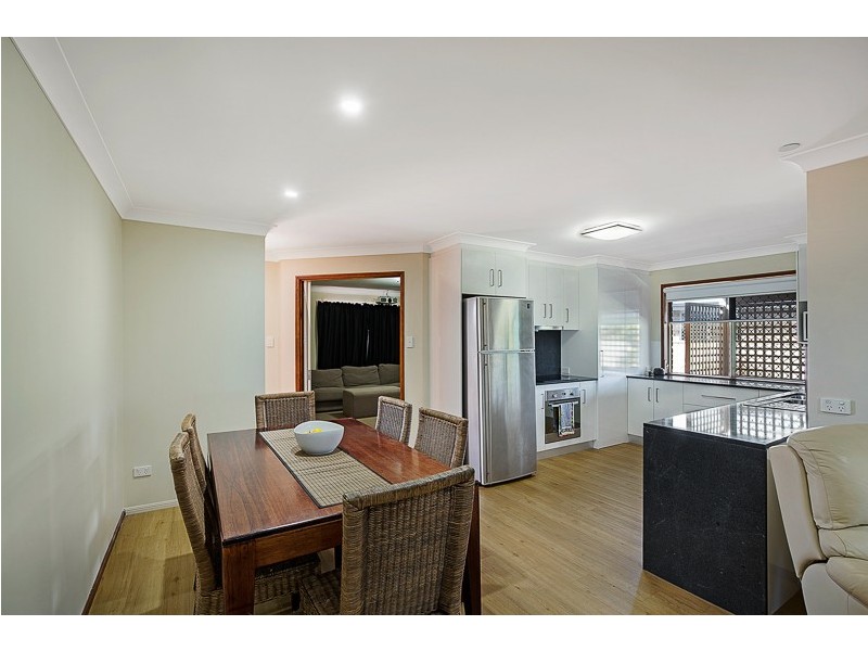 7 Tess Close, Middle Ridge QLD 4350