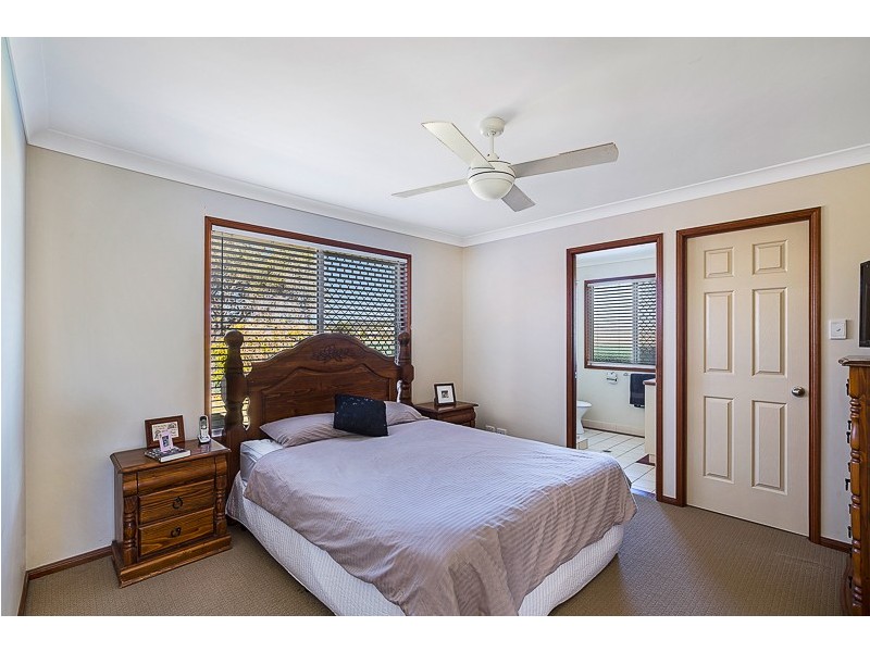 7 Tess Close, Middle Ridge QLD 4350