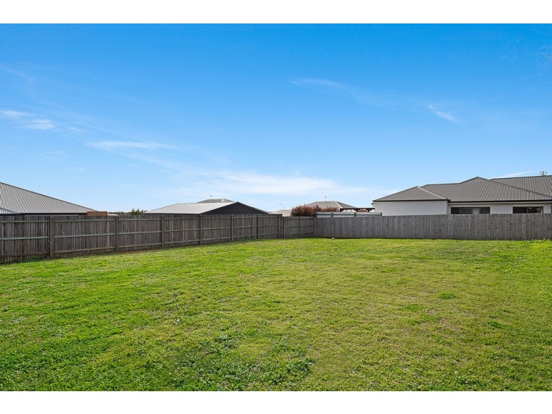 33 Goshawk Drive, Kleinton QLD 4352