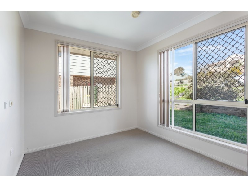 17 Dalzell Crescent, Darling Heights QLD 4350