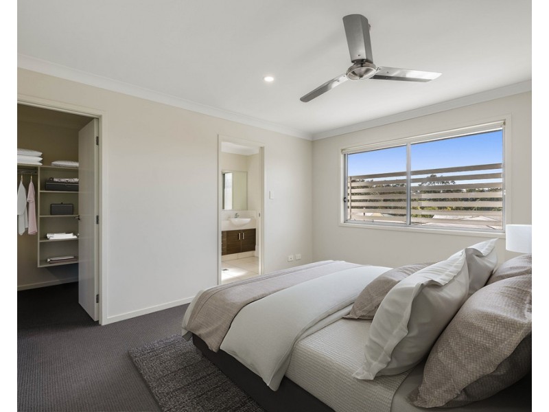 Unit 1/97 Holberton Street, Newtown QLD 4350