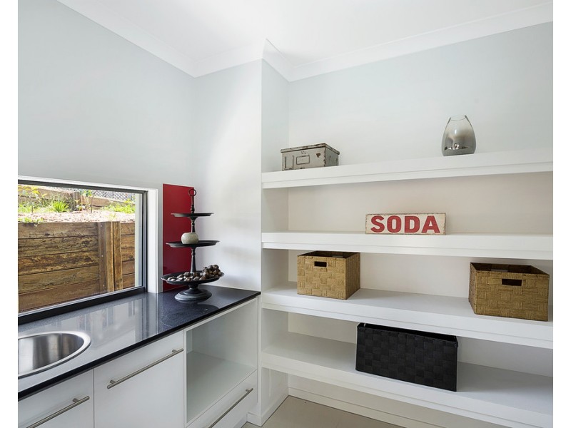 28 Piccadilly Court, Mount Lofty QLD 4350