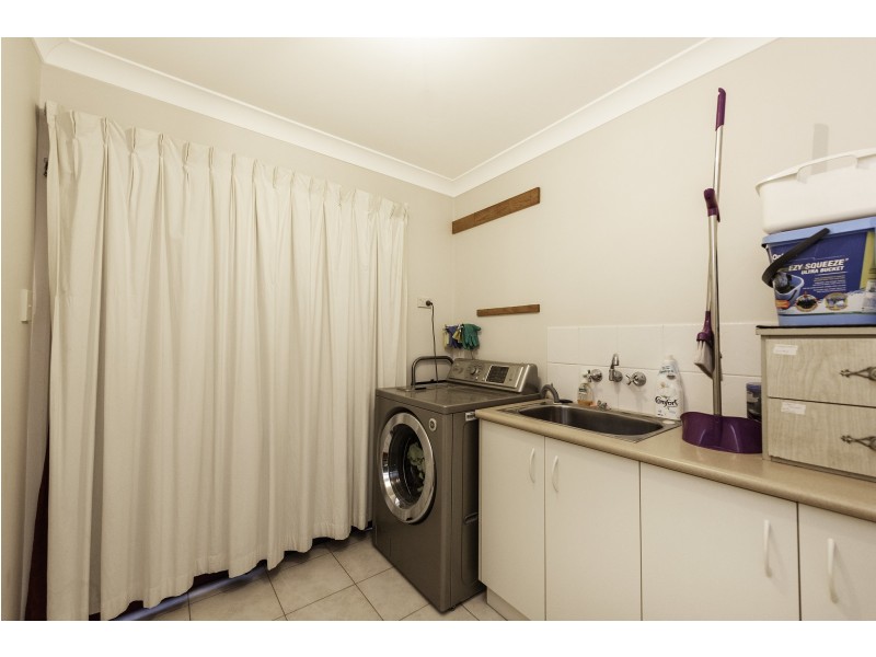 2/6a Ida Street, South Toowoomba QLD 4350