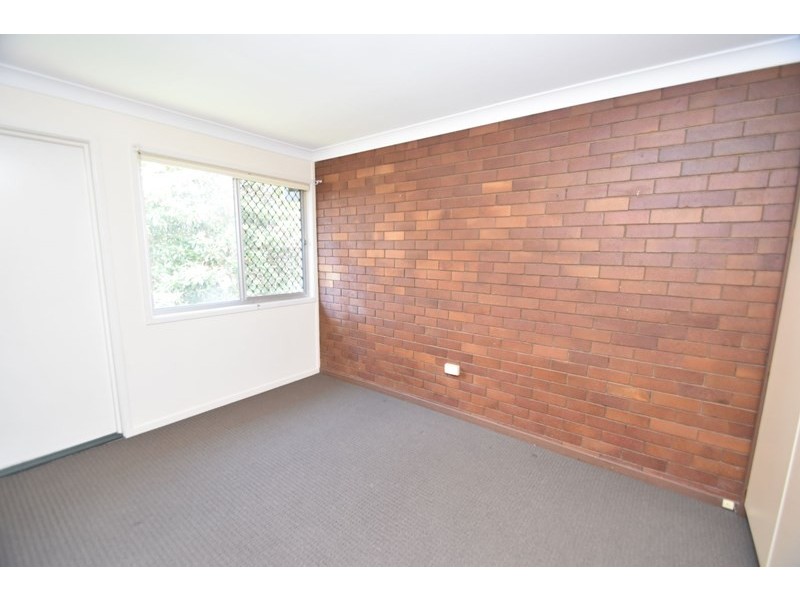 8/177a West Street, Newtown QLD 4350