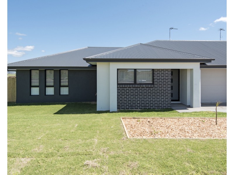 1/39 Magpie Drive, Cambooya QLD 4358